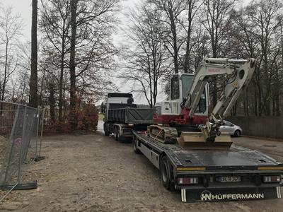 Transport Erdbau Containerdienst