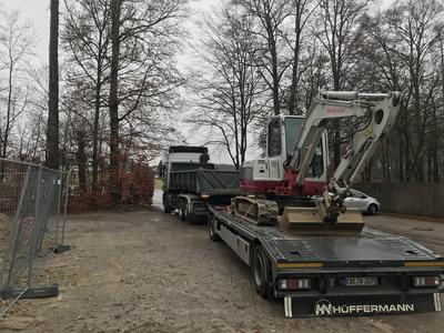 Transport Erdbau Containerdienst