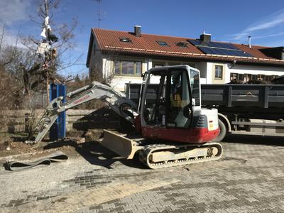 Transport Erdbau Containerdienst